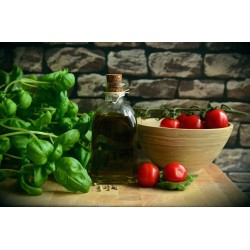 Basilic, huile d'olive, tomate